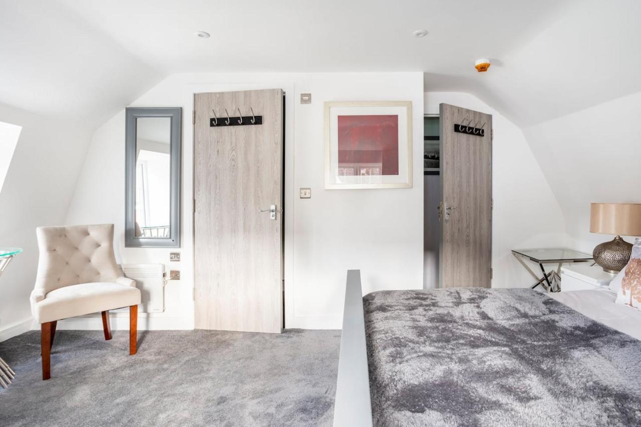 The Secret, Stylish & Spacious En Suite In Blandford Forum, Dorset מראה חיצוני תמונה